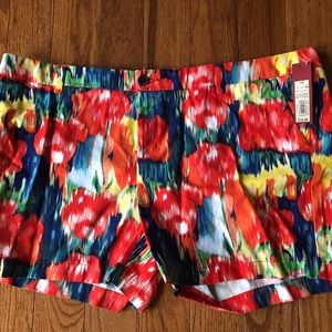 NWT Womens Merona floral shorts size 18